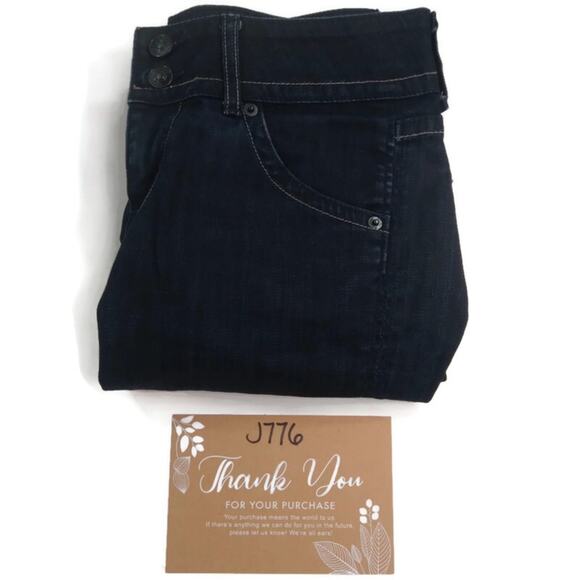 J776 EUC Hudson Dark Wash Capri  Cuffed size 26 - Picture 9 of 9